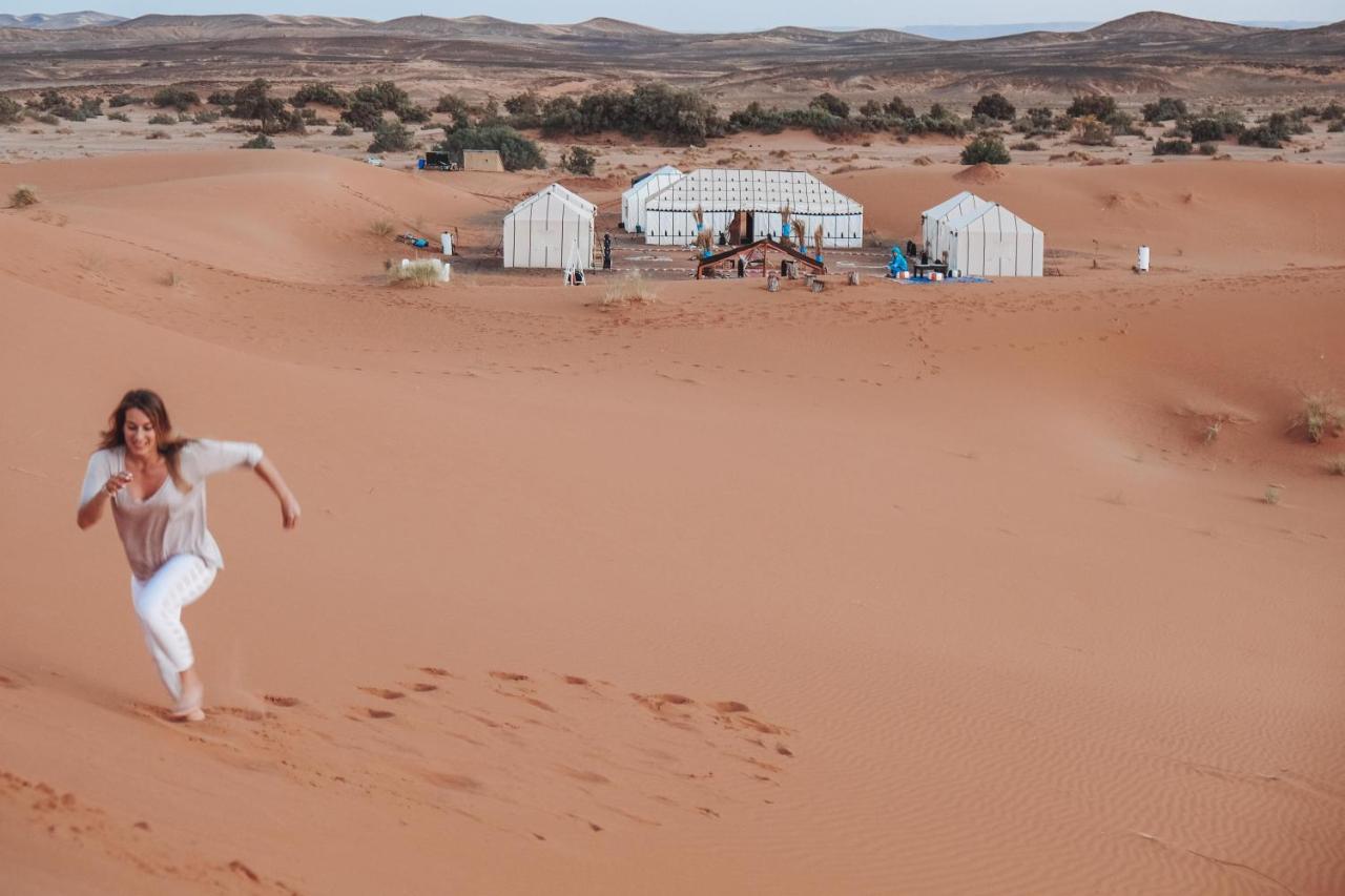 Camel Luxury Camp Bed and Breakfast Merzouga Buitenkant foto
