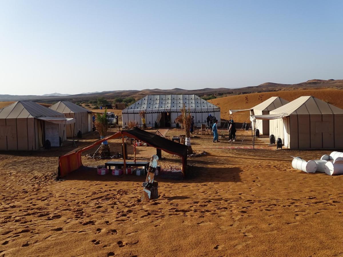 Camel Luxury Camp Bed and Breakfast Merzouga Buitenkant foto