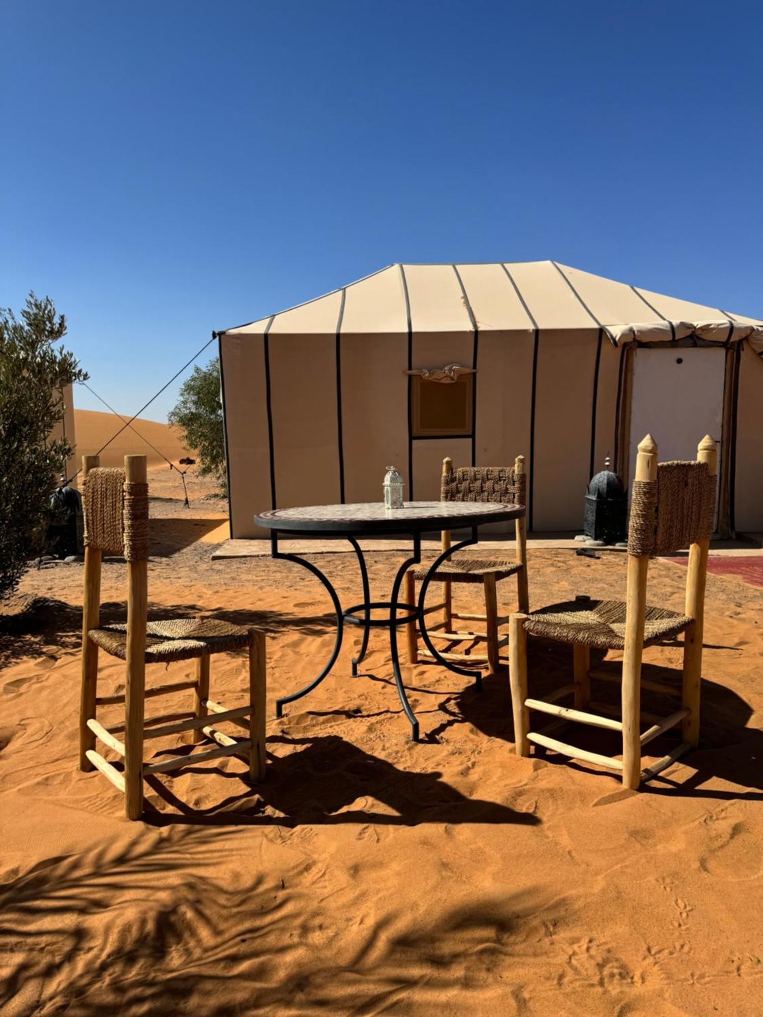 Camel Luxury Camp Bed and Breakfast Merzouga Buitenkant foto