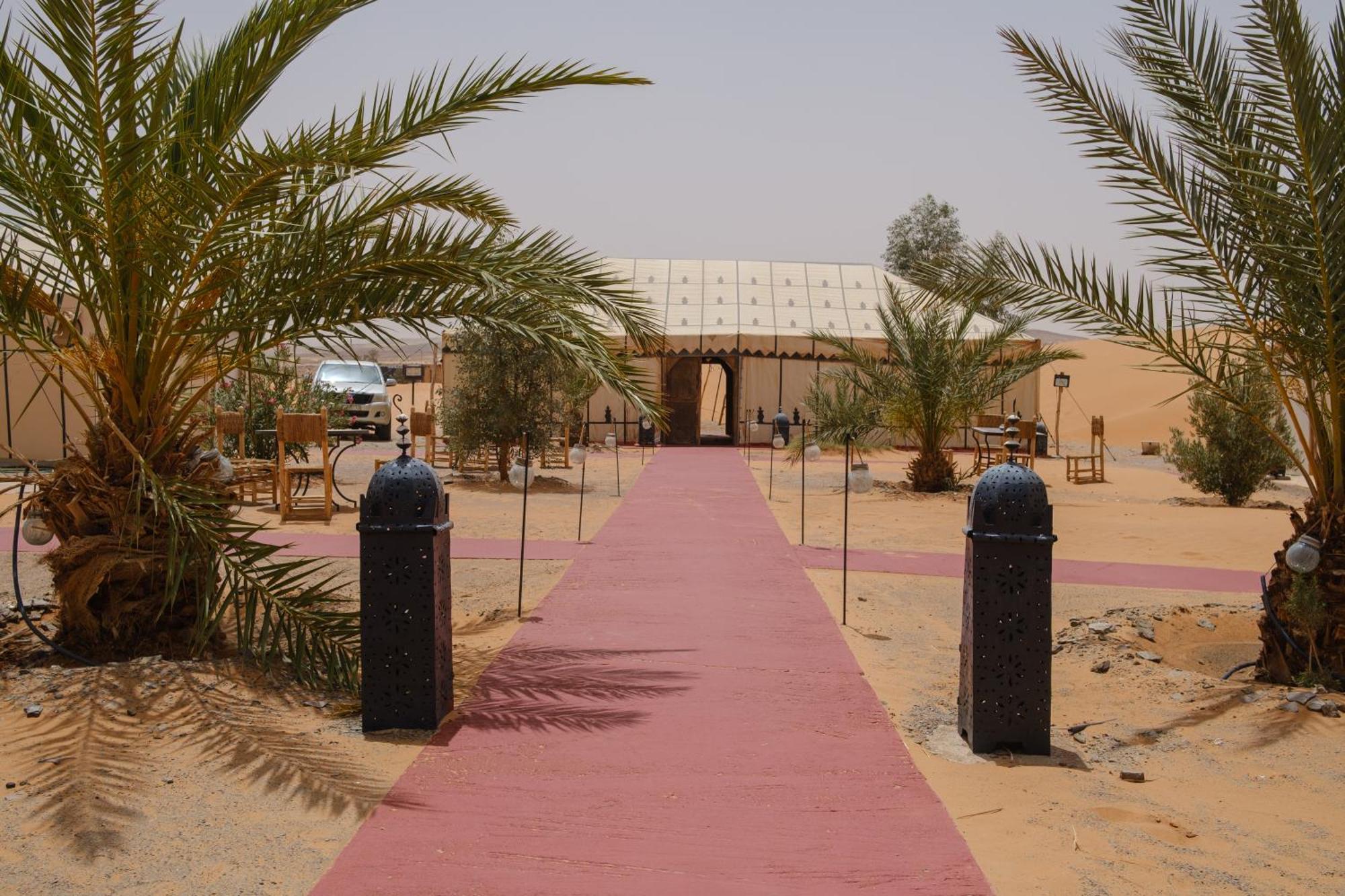 Camel Luxury Camp Bed and Breakfast Merzouga Buitenkant foto