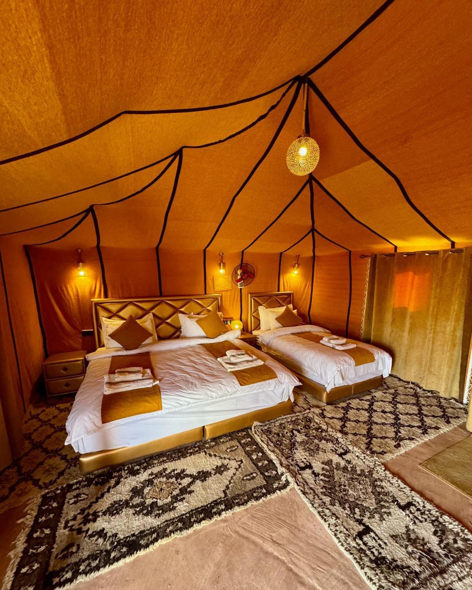 Camel Luxury Camp Bed and Breakfast Merzouga Buitenkant foto